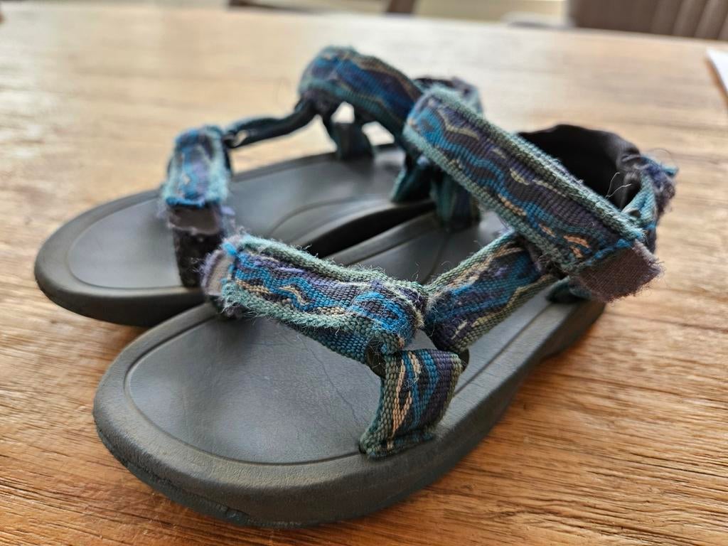 Teva's maat 24, Kinderen en Baby's, Ophalen, Gebruikt, Jongen, Schoenen