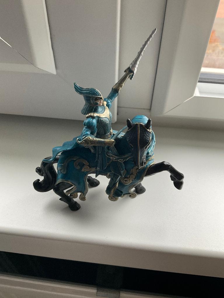 Ravelijn, Ophalen, Beeldje of Poppetje