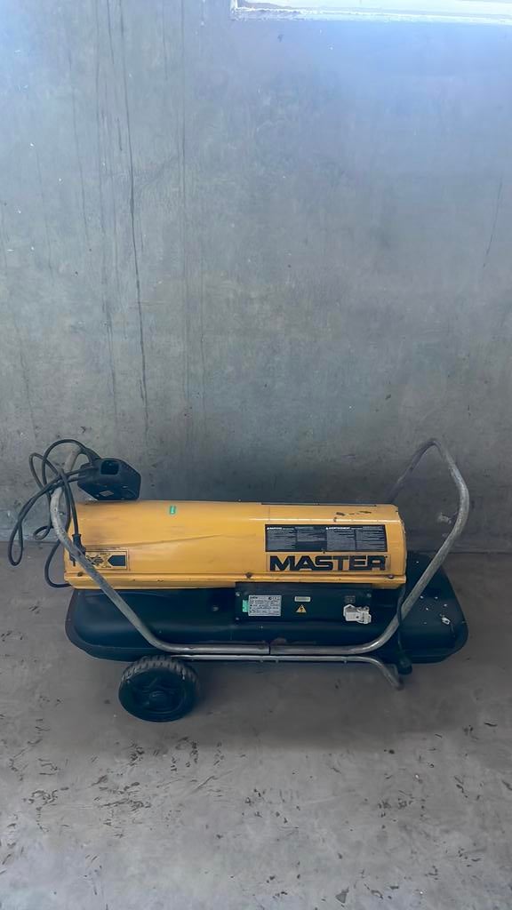 master diesel kachels met thermostaat., Doe-het-zelf en Verbouw, Ophalen, 30 tot 80 cm, Overige typen, Zo goed als nieuw