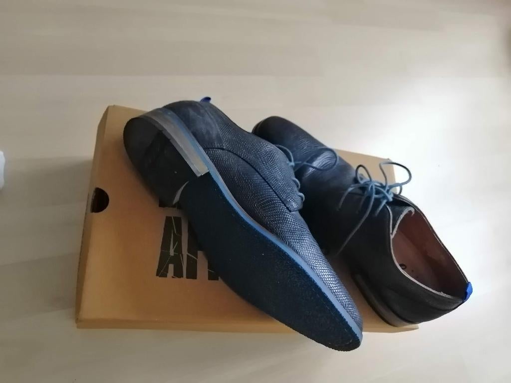 schoenen, Blauw, Ophalen of Verzenden, Zo goed als nieuw, Australian