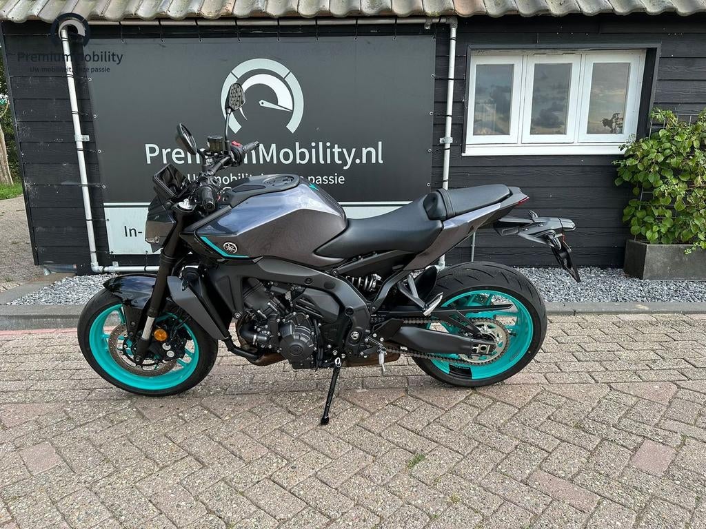 YAMAHA MT09 Y-AMT AUTOMAAT (BJ 2024 / 1269 KM) - foto 3