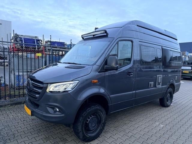 Hymer Grand Canyon S 4x4 V6, Automaat, Chemisch toilet, Bedrijf, Diesel
