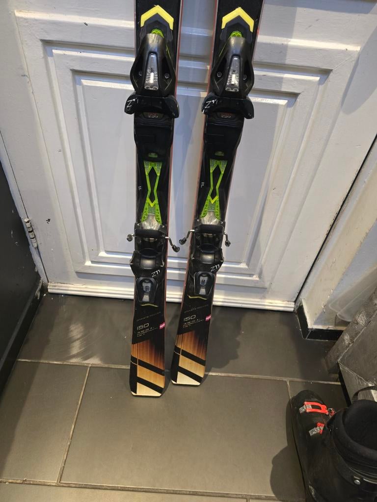 150cm FISCHER RC4 THE CURV TI ALL ROUND TOP SKIS, 140 tot 160 cm, Fischer, Ophalen of Verzenden, Zo goed als nieuw