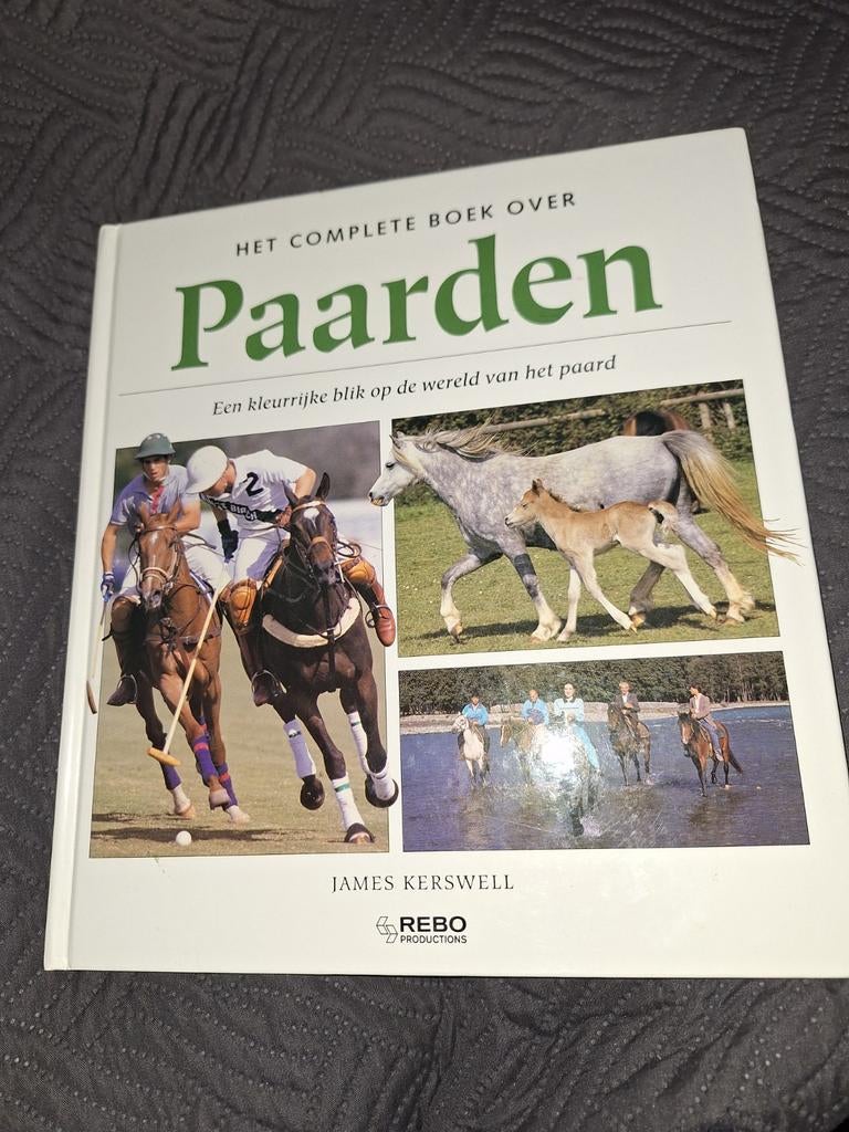 2 Paardenboeken, Ophalen of Verzenden, Paarden of Pony's
