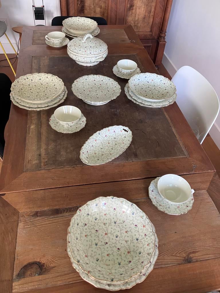 Limoges Luçien Michelaud Millefleurs Servies met Bloemmotief, Ophalen