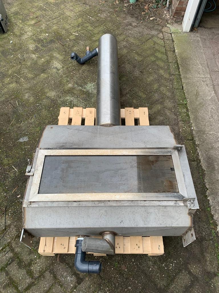 Zwembad houtkachel (29000L) XXL rvs / groot - hottub, Ophalen, 7921AE, Zo goed als nieuw, Info@fastfair.net