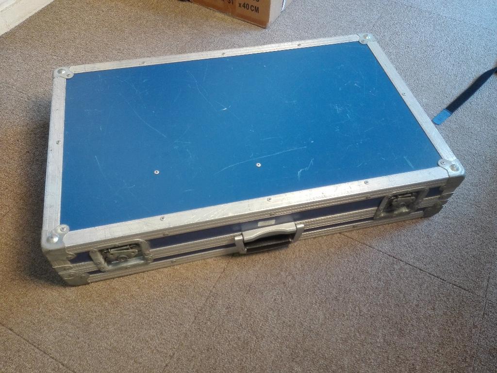 Flightcase blauw voor bijv een led paneel, Ophalen, Overige instrumenten, Flightcase