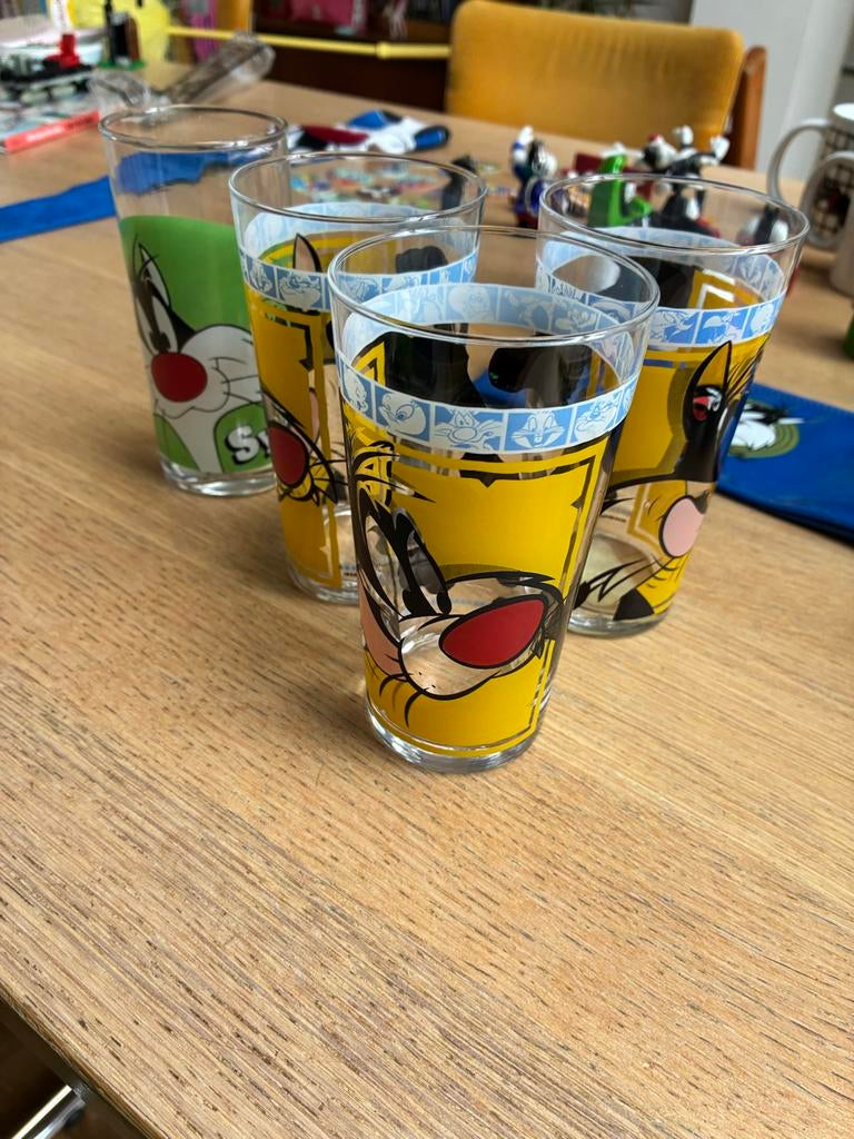 Sylvester Glazen - Looney Tunes, Huis en Inrichting, Keuken | Servies, Glas of Glazen, Ophalen of Verzenden, Overige stijlen, Glas