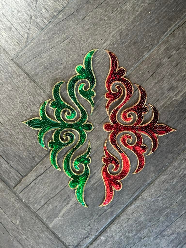 2 strijk emblemen carnaval Kaaiendonk Oosterhout pailletten, Ophalen of Verzenden, Nieuw