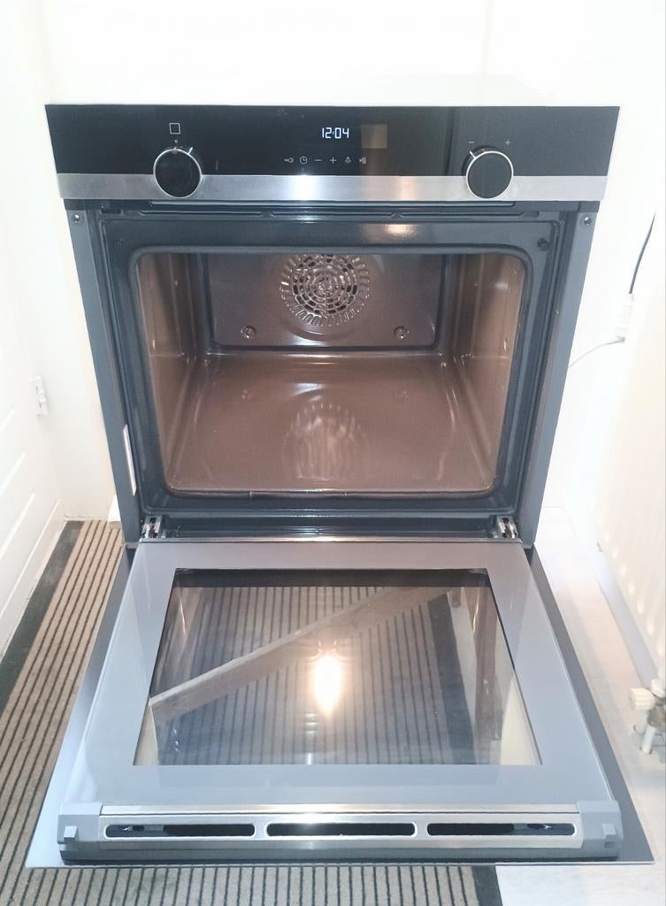 Siemens inbouw heteluchtoven met pyrolyse E-nr: HB578ABSO/49, 45 tot 60 cm, Gebruikt, Verzenden, Oven met grill