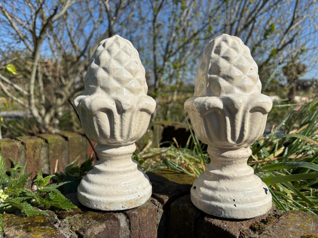 Dennenappel gietijzer Paalkop Tuinbeeld Ornament, Ophalen of Verzenden, Zo goed als nieuw, Metaal, Overige typen