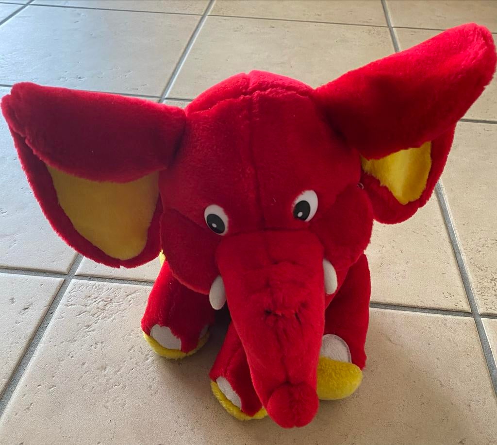 Rode Pluche Olifant - gebruikt, Kinderen en Baby's, Speelgoed | Knuffels en Pluche, Ophalen of Verzenden, Gebruikt, Olifant