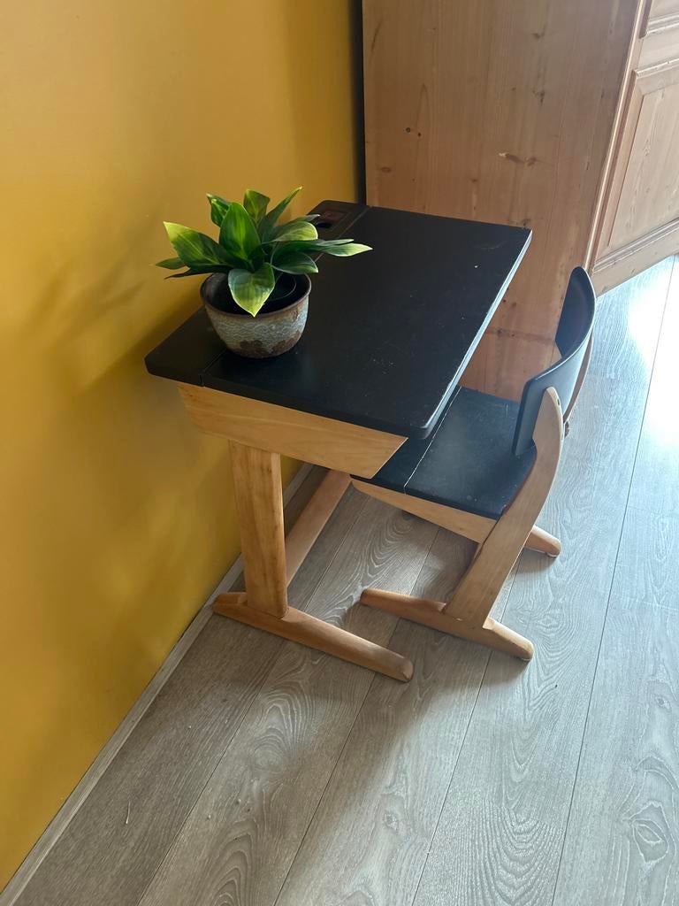 Vintage Lessenaar Zwart - Schoolbankje met Stoel, Antiek en Kunst, Ophalen of Verzenden