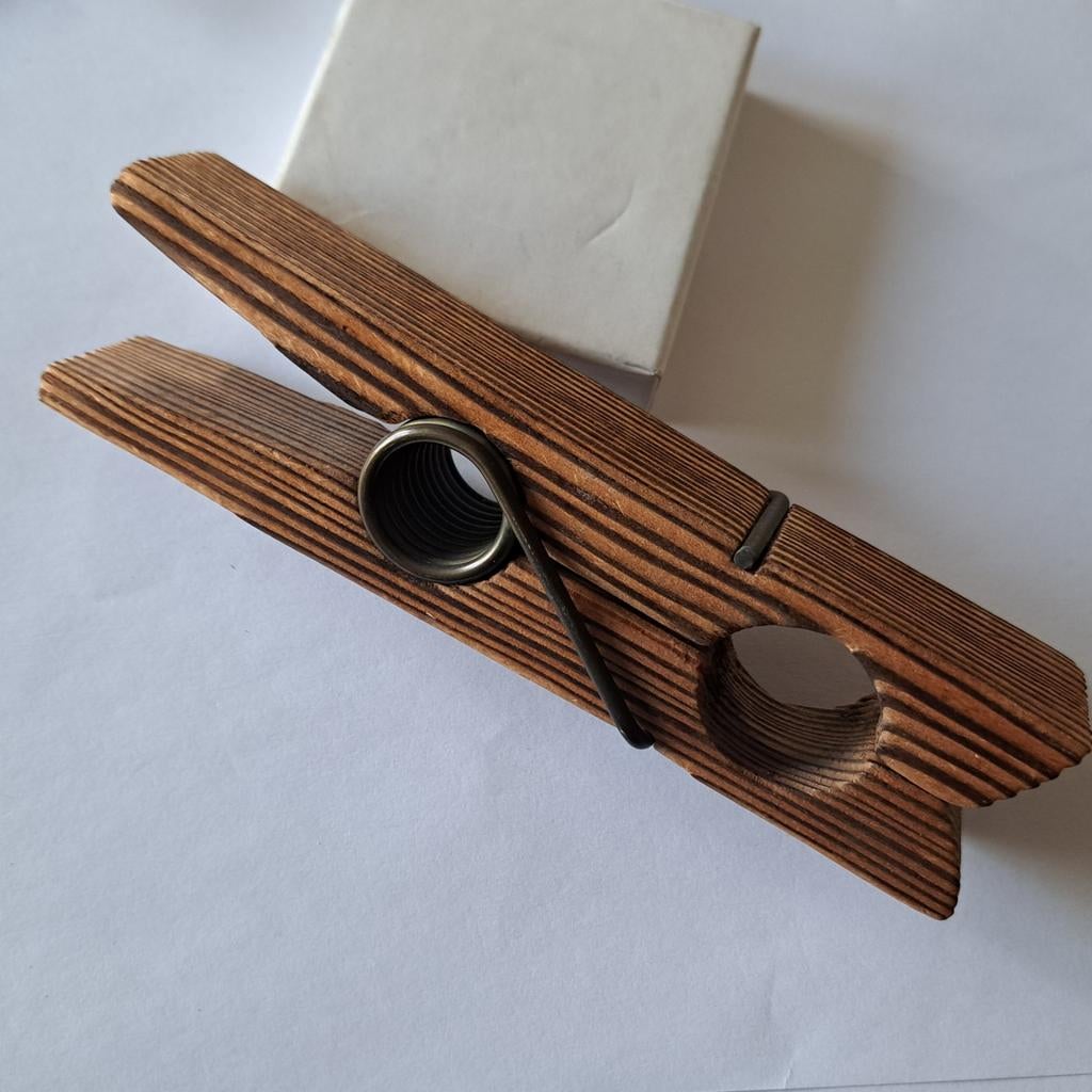 Grote oude vintage knijper, Verzenden