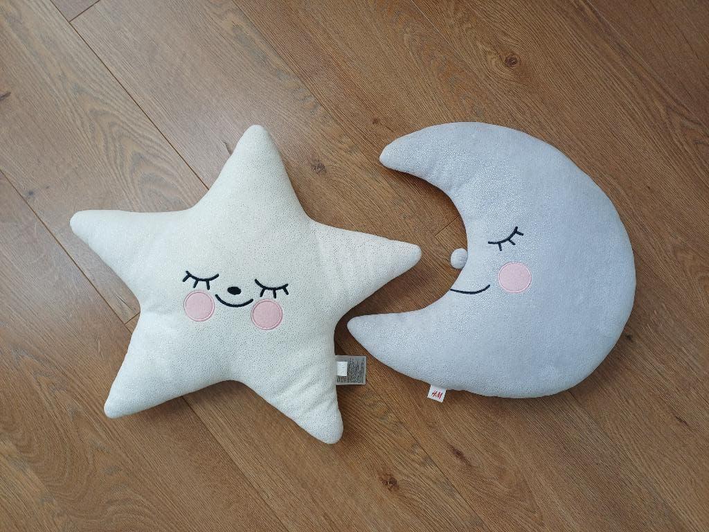 H&M Home kussens maan en ster, Kinderen en Baby's, Kinderkamer | Inrichting en Decoratie, Ophalen of Verzenden, Zo goed als nieuw