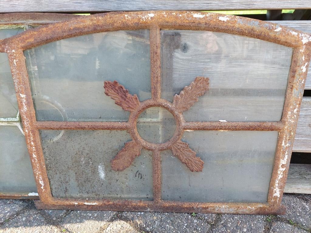 Diverse gietijzeren stal ramen, Doe-het-zelf en Verbouw, Glas en Ramen, Ophalen, Gebruikt, Minder dan 80 cm, Minder dan 80 cm