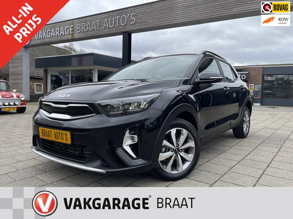 Kia Stonic 1.0 T-GDi MHEV l STOELVERW. l CARPLAY l RIJKLAAR!, Gebruikt, Zwart, Zwart, Bedrijf