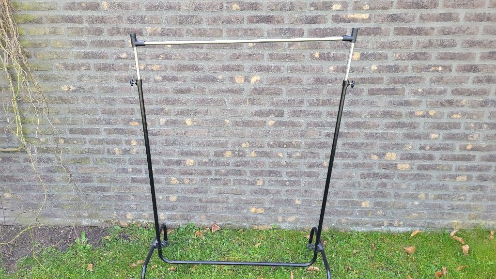 Verrijdbaar kledingrek, ook ideaal voor op de camping, Ophalen, Gebruikt