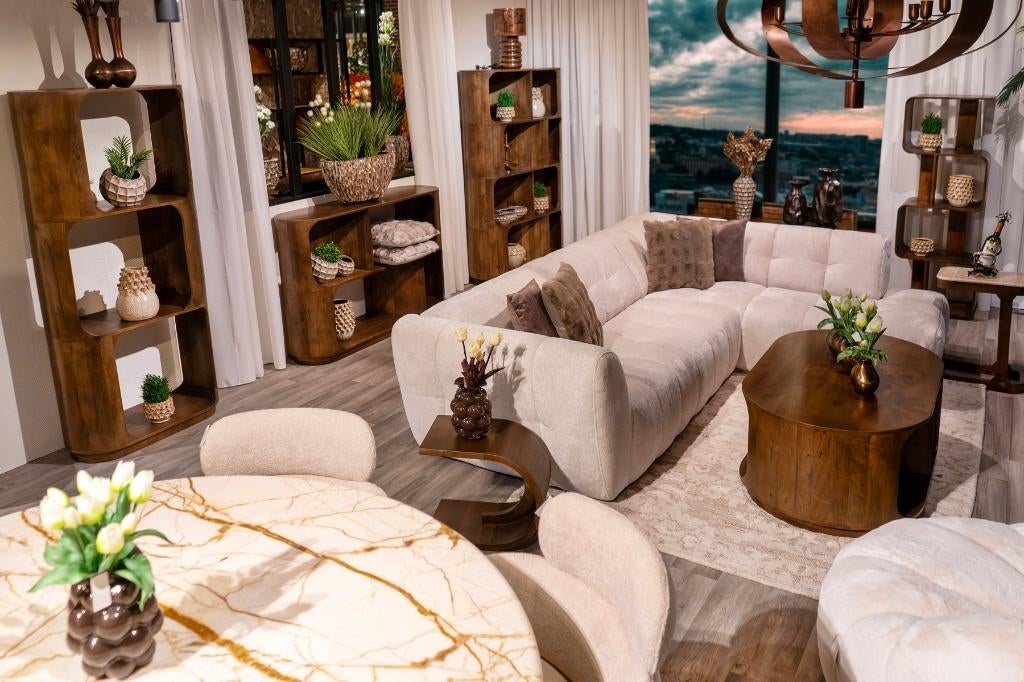 2e Paasdag Gigantische Meubel-show —Open van 08.00-17.00 uur, 100 tot 150 cm, Nieuw, Ophalen of Verzenden, Minder dan 100 cm