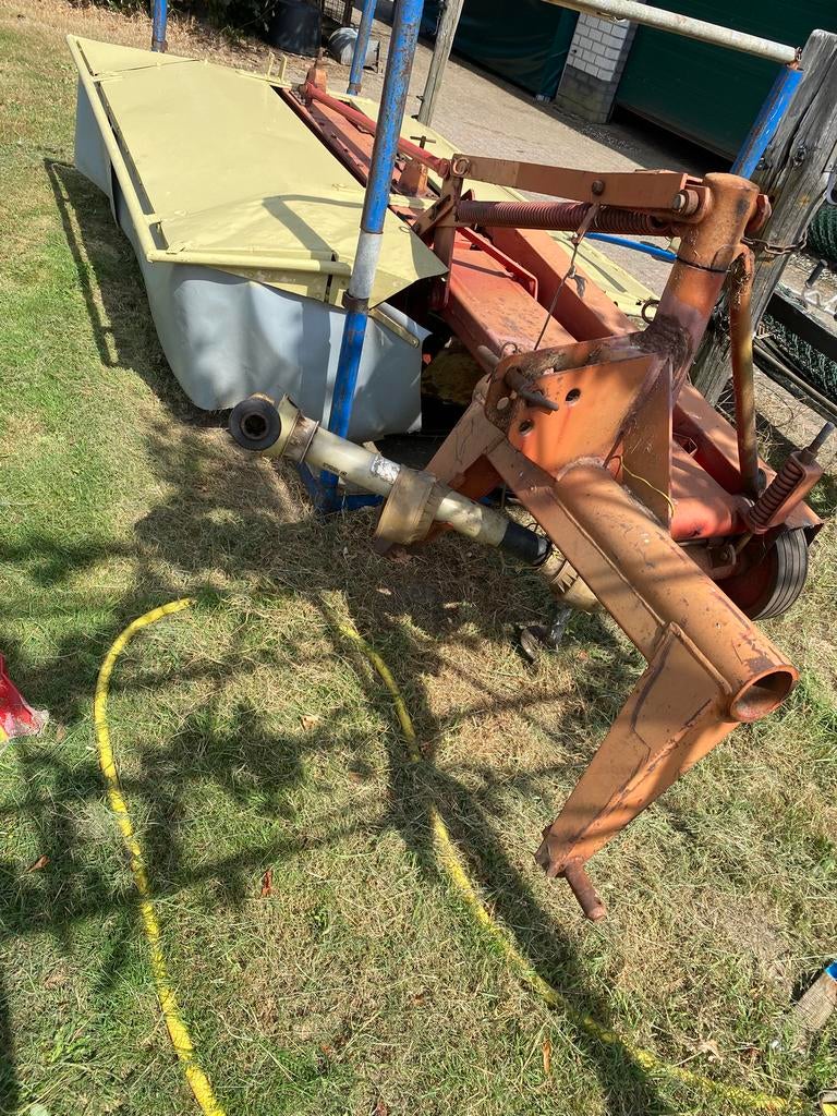 Te koop maaier en hooidraaier, Ophalen, Weidebouw