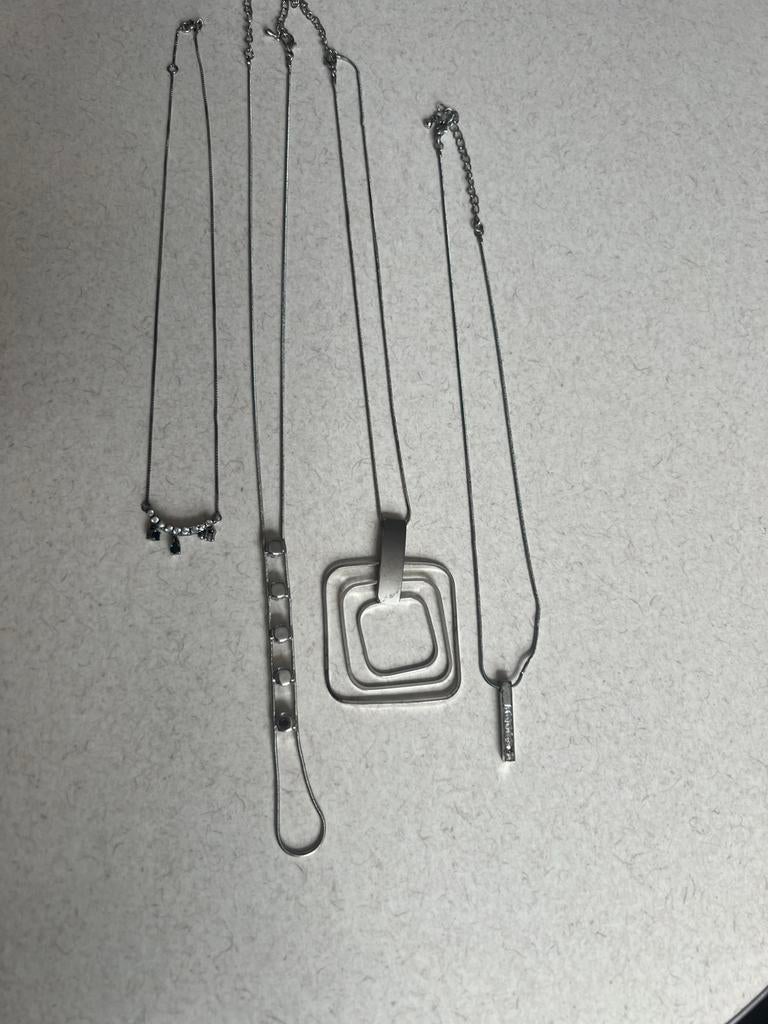 4 kettinkjes, Sieraden, Tassen en Uiterlijk, Kettingen, Ophalen of Verzenden, Zo goed als nieuw, Zilver, Overige materialen