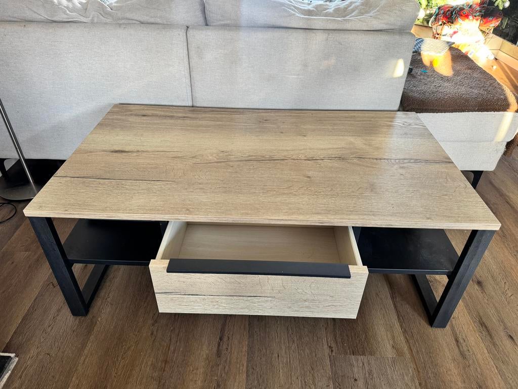 Zeer nette Salontafel houtnerf rechthoekig, Huis en Inrichting, Tafels | Salontafels, Ophalen, 50 tot 100 cm, 150 tot 200 cm, Zo goed als nieuw