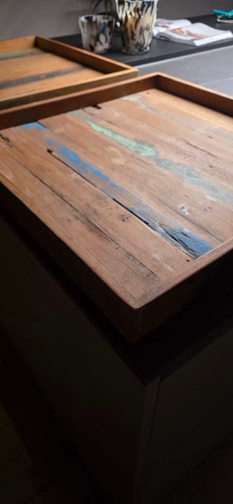 2 grote houten dienbladen 60x60 cm, Huis en Inrichting, Lampen | Spots, Ophalen of Verzenden