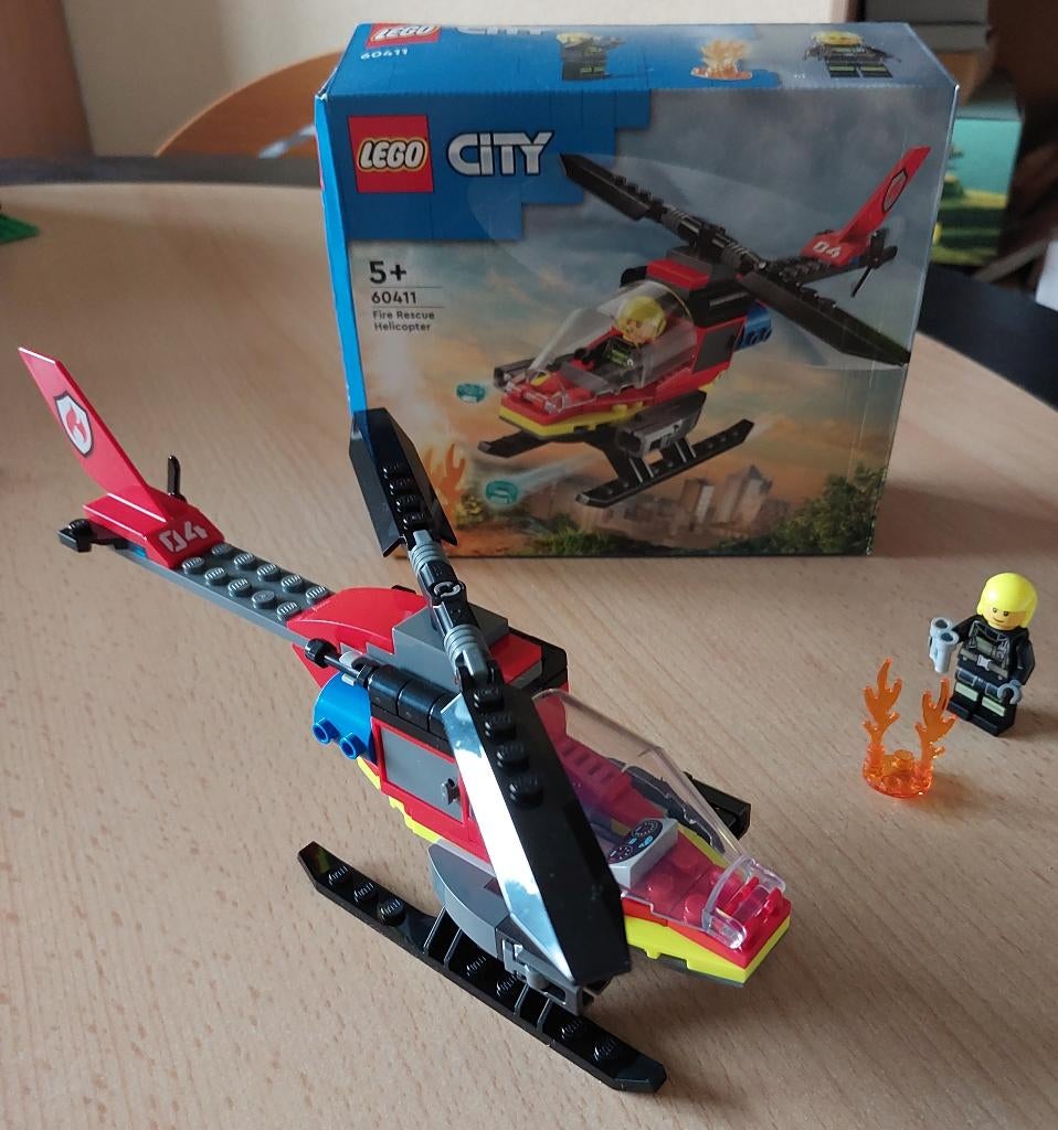 Lego City 60411 Fire Rescue Helicopter! Z.G.A.N.!, Ophalen of Verzenden, Zo goed als nieuw, Complete set, Lego