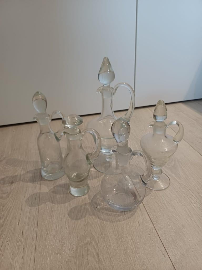 Set vintage glazen karaffen / olieflesjes met stop, Antiek en Kunst, Antiek | Glas en Kristal, Ophalen