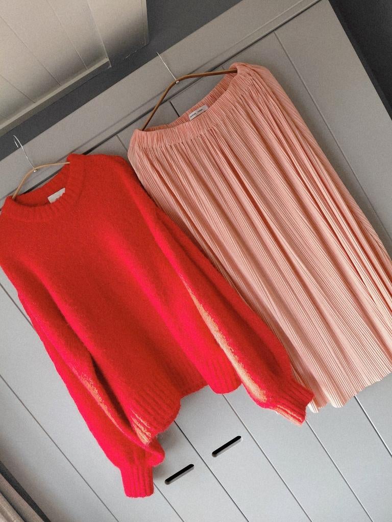2delig set Samsoe Samsoe rok & bijpassende trui L, Kleding | Dames, Verzenden, Zo goed als nieuw, Rood