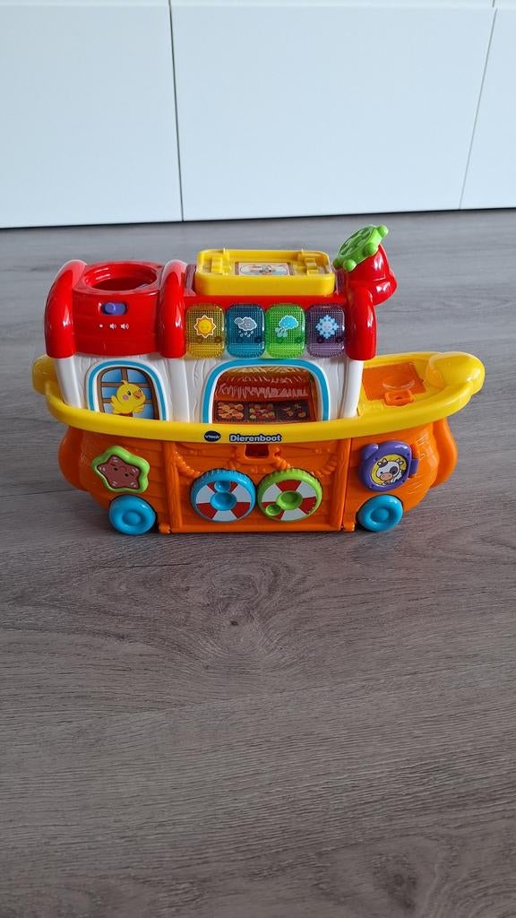 V-Tech Dierenboot met 5 dieren, Ophalen of Verzenden, Zo goed als nieuw, Met licht