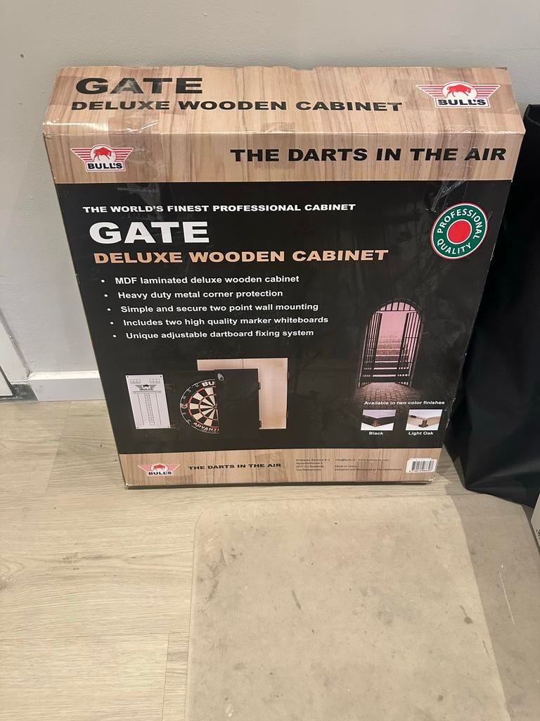 Bulls Gate Deluxe Houten Dartkast, Sport en Fitness, Ophalen, Nieuw, Overige typen