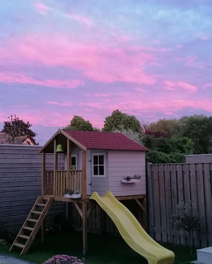 Stoer Houten speelhuisje Struisvogel met glijbaan, Ophalen, Hout
