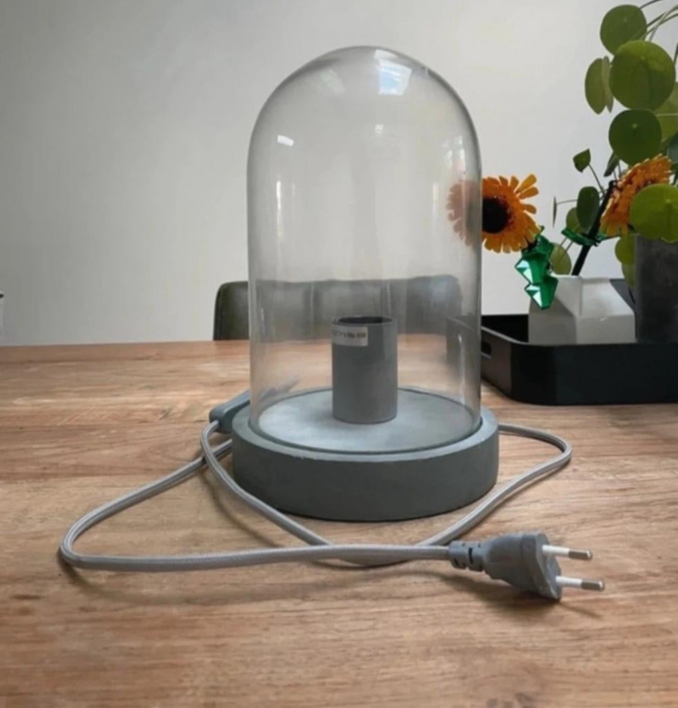 Stolp lamp, Ophalen, Zo goed als nieuw