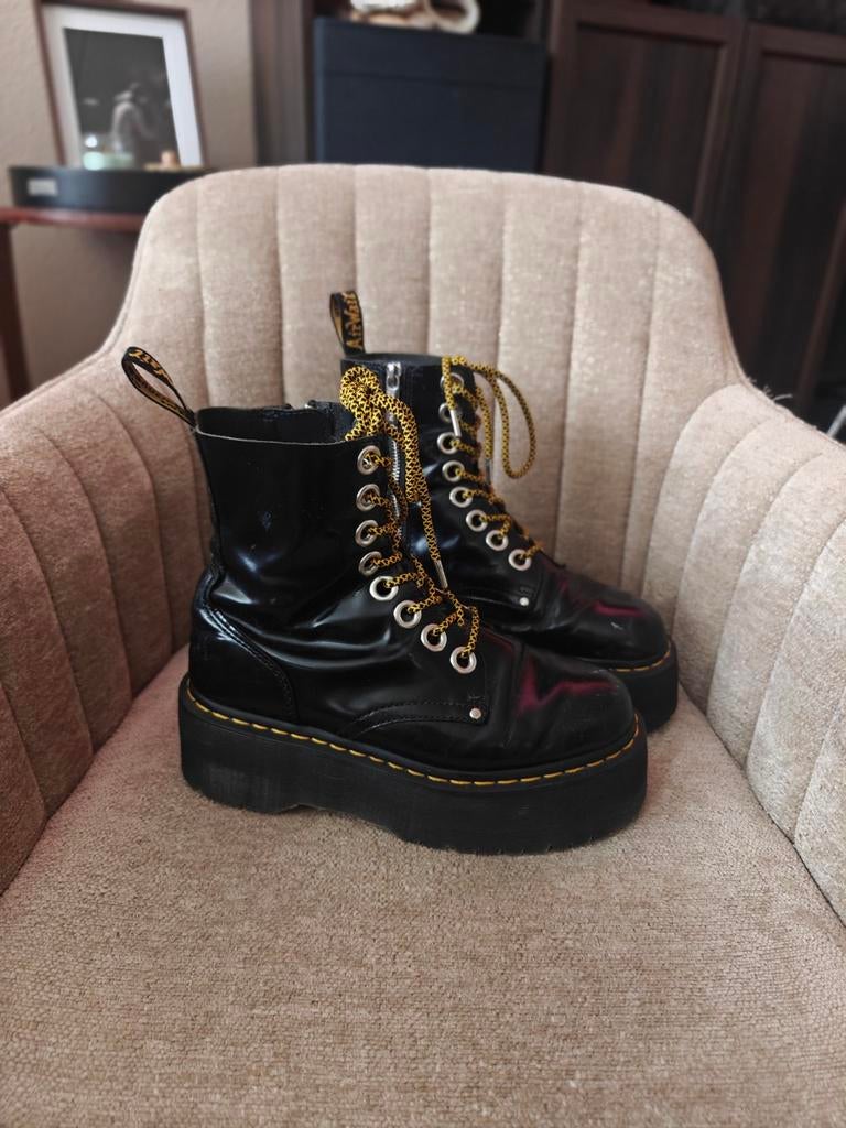 Dr. Martens Jadon Max maat 38, Zwart, Ophalen of Verzenden, Dr. Martens, Gedragen