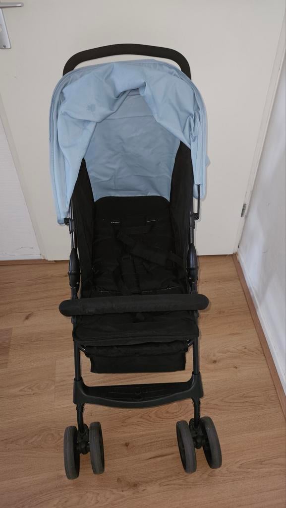 Hauck Buggy - Lichtblauw en Zwart, Kinderen en Baby's, Buggy's, Gebruikt, Overige merken, Verstelbare rugleuning, Zonnekap, Ophalen of Verzenden