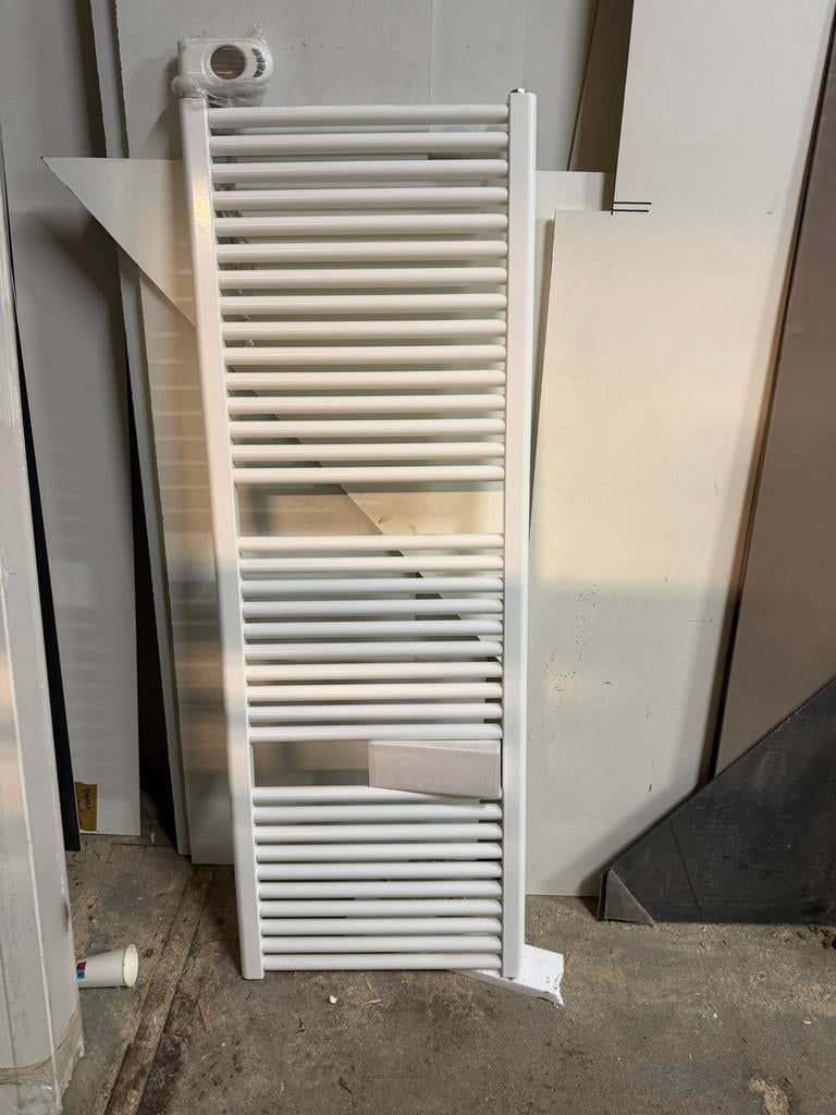 Drl E-Comfort Claudia elektrische radiator  1411 x 500, Ophalen, Radiator, Nieuw, Minder dan 60 cm