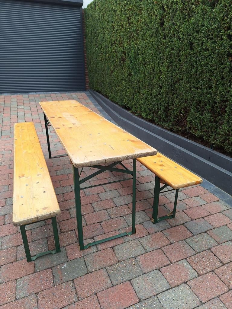 Biertafel en 2 banken, Ophalen, Gebruikt, Inklapbaar, Rechthoekig