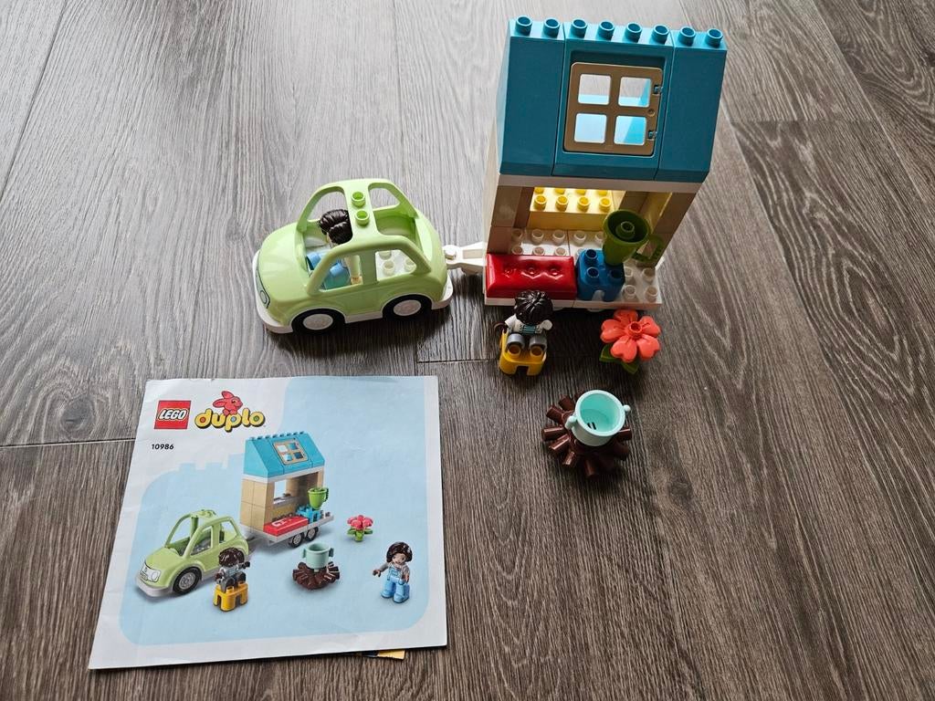 LEGO DUPLO Familiehuis op wielen (10986), Ophalen of Verzenden, Zo goed als nieuw, Complete set, Duplo