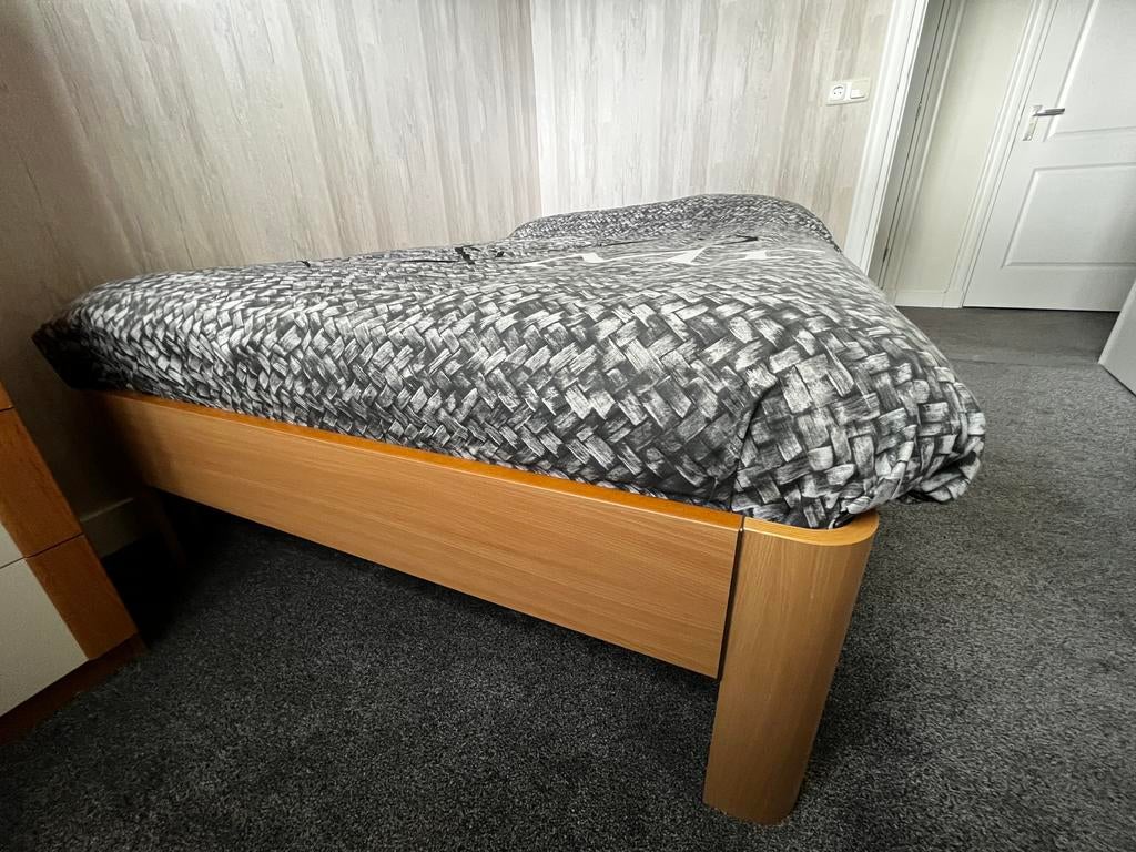 Twijfelaar bed 120 x 200 Totaalbed, Ophalen, Zo goed als nieuw, Twijfelaar