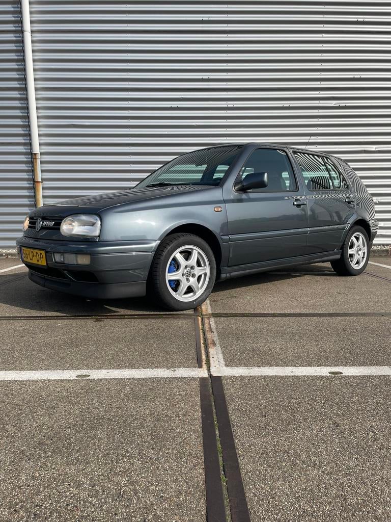 Volkswagen Golf 2.9 GT Syncro 140KW E2 1997 Grijs, Auto's, Stoelverwarming, Zwart, 190 pk, 1299 kg