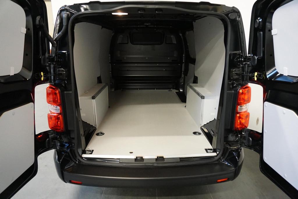 Peugeot Expert 180pk Automaat L3H1 Long Premium Apple carpla, Stof, Gebruikt, 4 cilinders, 2500 kg