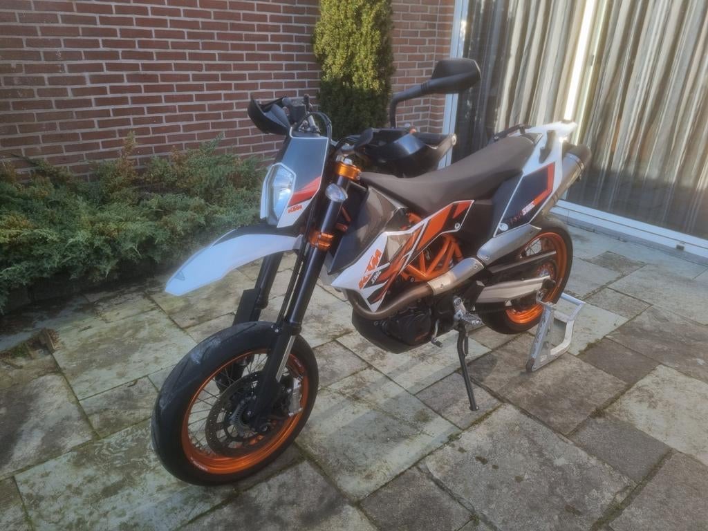 KTM 690 SMC R, Motoren, Motoren | KTM, Particulier, 690 cc, Minimaal motorrijbewijs A2, ABS