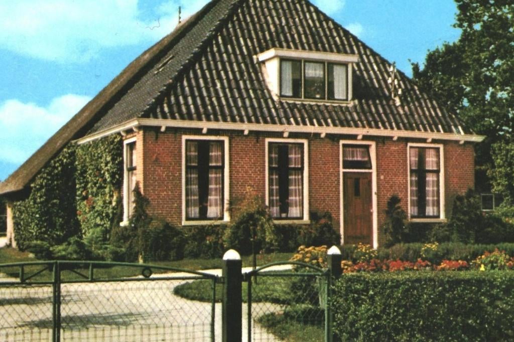 966751 Oudwoude 80+ Friesland Boerderij Melkbus Gelopen, Ophalen of Verzenden, 1980 tot heden, Gelopen, Friesland