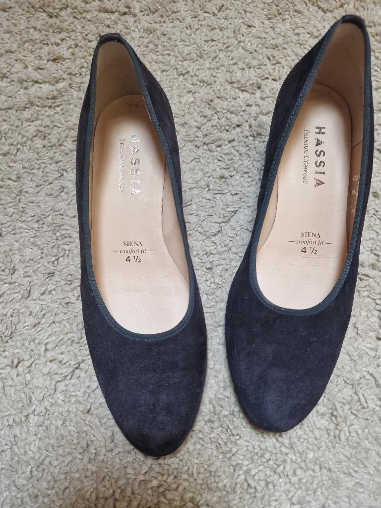 Schoenen, Ophalen of Verzenden, Nieuw, Blauw, Schoenen met lage hakken