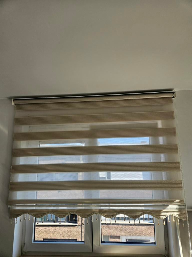 Stijlvolle Rolgordijnen - Beige/Crème met Decoratieve Rand, Huis en Inrichting, Stoffering | Gordijnen en Lamellen, Ophalen, Crème