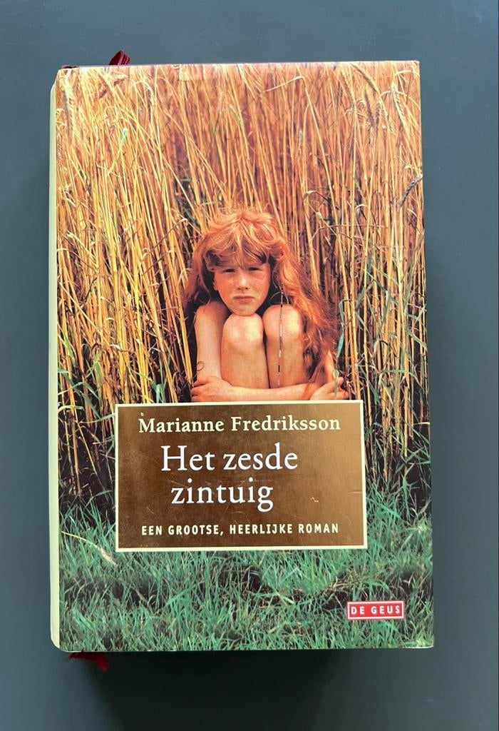 Het zesde zintuig - Marianne Fredriksson (roman), Boeken, Ophalen of Verzenden, Gelezen, Europa overig