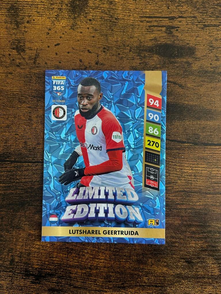 Lutsharel Geertruida Panini FIFA 365 Limited Edition 2025, Ophalen of Verzenden, Nieuw, Losse kaart