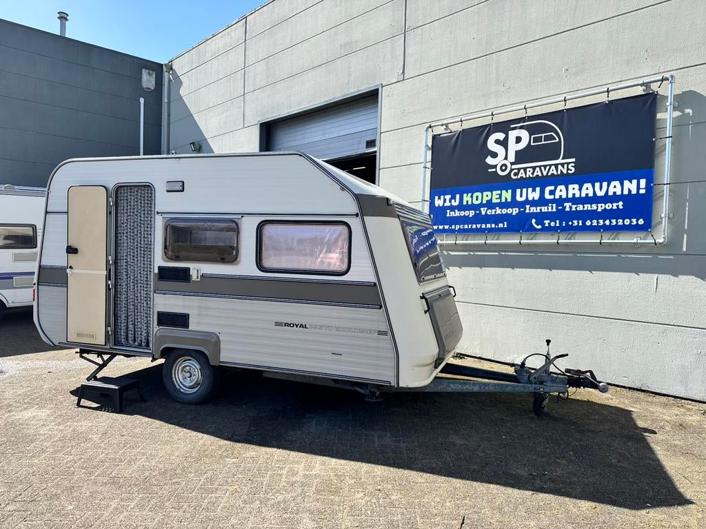 Caravan Avento Royal 395TD Exlusief Voortent-Toiletruimte!, Standaardzit, Ringverwarming, Avento, Bedrijf