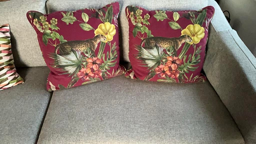 Sissy boy sierkussens met panterprint 50x50 cm, Huis en Inrichting, Woonaccessoires | Kussens, Ophalen of Verzenden, Gebruikt